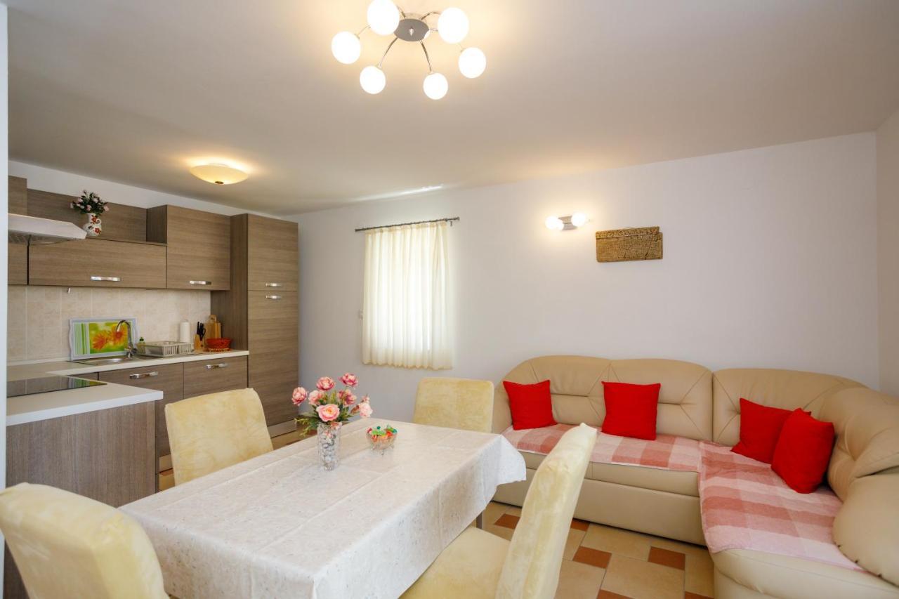 Apartmani Bakran كرك المظهر الخارجي الصورة