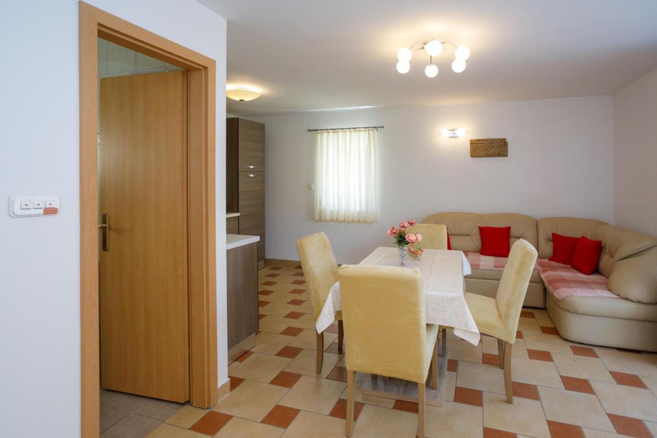 Apartmani Bakran كرك المظهر الخارجي الصورة